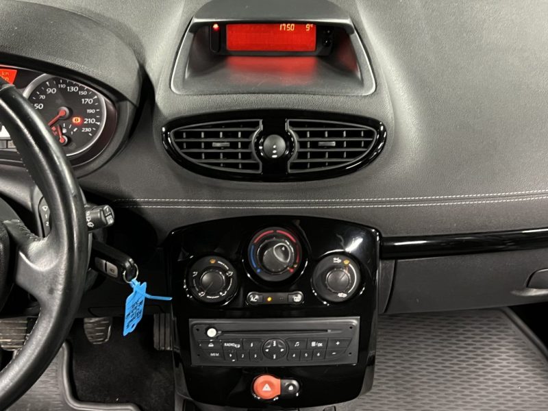 RENAULT CLIO 3 III PHASE 2 1.5 DCI 70 Cv - FRAIS A PREVOIR / LIRE L ANNONCE