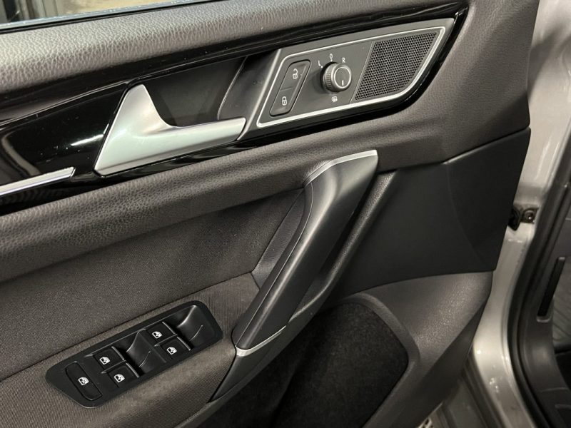 VOLKSWAGEN GOLF 7 VII SPORTSVAN CARAT 1.4 TSI 125 Cv 1ERE MAIN / GPS BVM6 CRIT AIR 1 - GARANTIE 1 AN