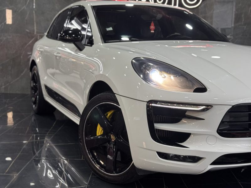 PORSCHE MACAN 3.6 TURBO 3604CM3 400CV  2015