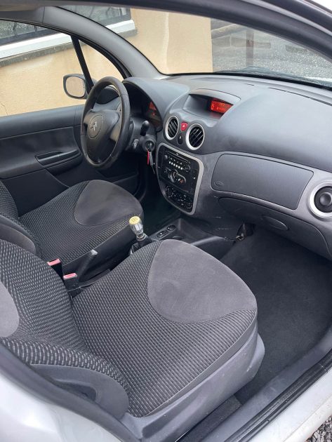 4️⃣ 💶 Citroën C3 1.4i – Airplay / Petit Budget