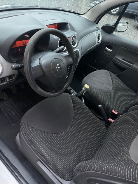 4️⃣ 💶 Citroën C3 1.4i – Airplay / Petit Budget