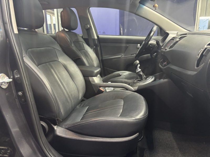 Kia Sportage 2.0 CRDi 136ch Révélation 4x4 | 146 000 KM | Cuir | Toit ouvrant