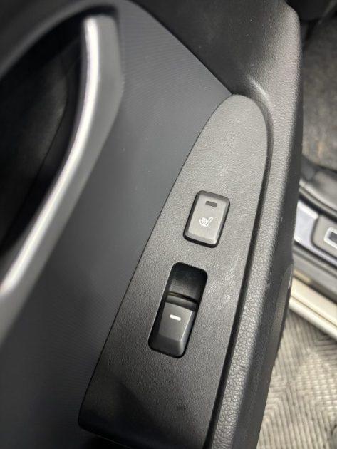 Kia Sportage 2.0 CRDi 136ch Révélation 4x4 | 146 000 KM | Cuir | Toit ouvrant