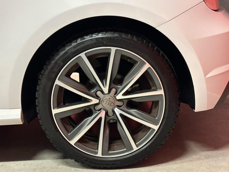 AUDI A1 1.4 TFSI 150CH S LINE S TRONIC 7 - Garantie 6 mois - Excellent état -