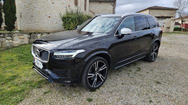 VOLVO XC90 II 2.0 235CV D5 AWD R-DESIGN CUIR CAMERA 360 TETE HAUTE BOWERS&WILKINS