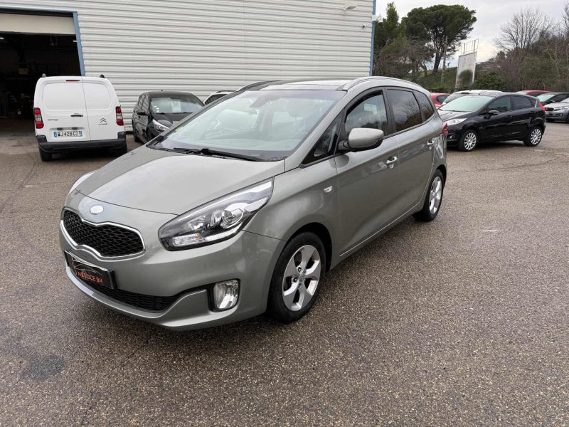 KIA CARENS 1.7 CRDi 115ch Active ISG 7 places 212MKM