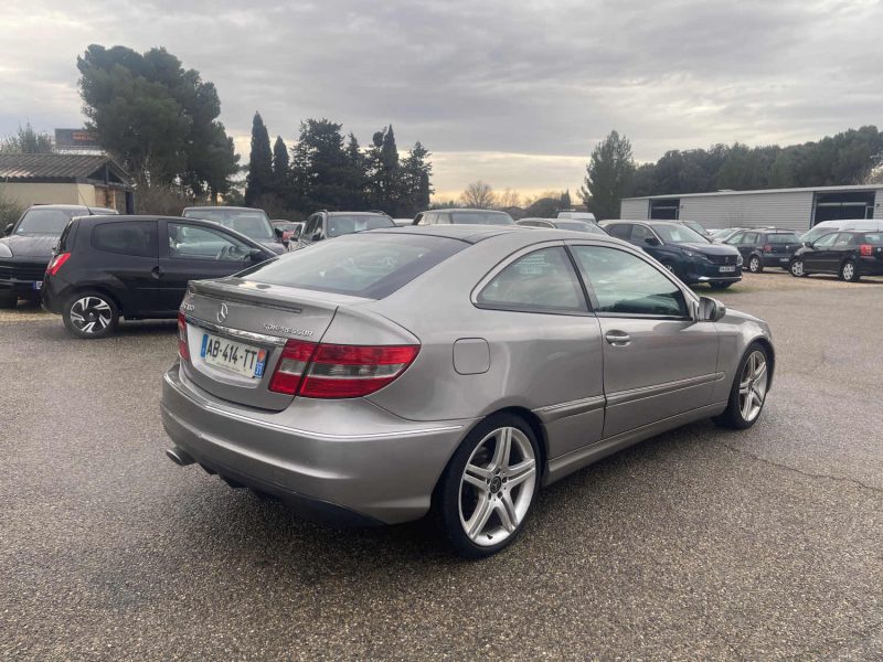 MERCEDES CLASSE CLC 180K KOMPRESSOR 143CV 184mkm