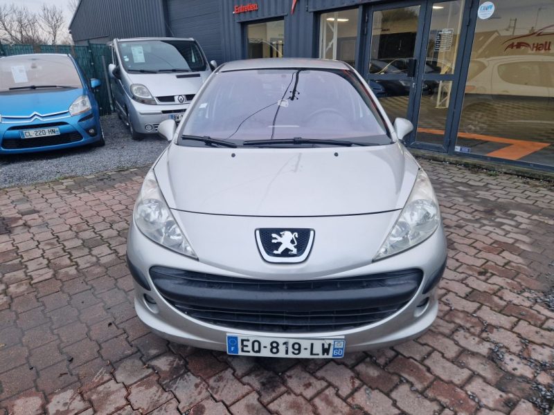 PEUGEOT 207 1.4L I 16V 90CV *EXECUTIVE* GARANTIE REVISE 2006