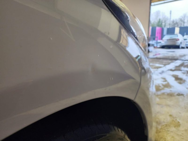 TOYOTA YARIS DYNAMIC 1.5 HYBRID-100cv-BVA-1ER MAIN-ENTRETIEN A JOUR