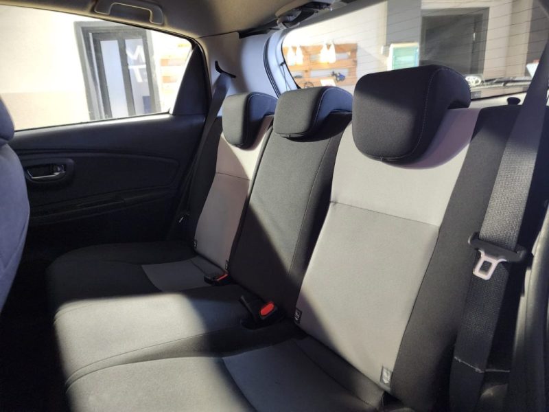 TOYOTA YARIS DYNAMIC 1.5 HYBRID-100cv-BVA-1ER MAIN-ENTRETIEN A JOUR