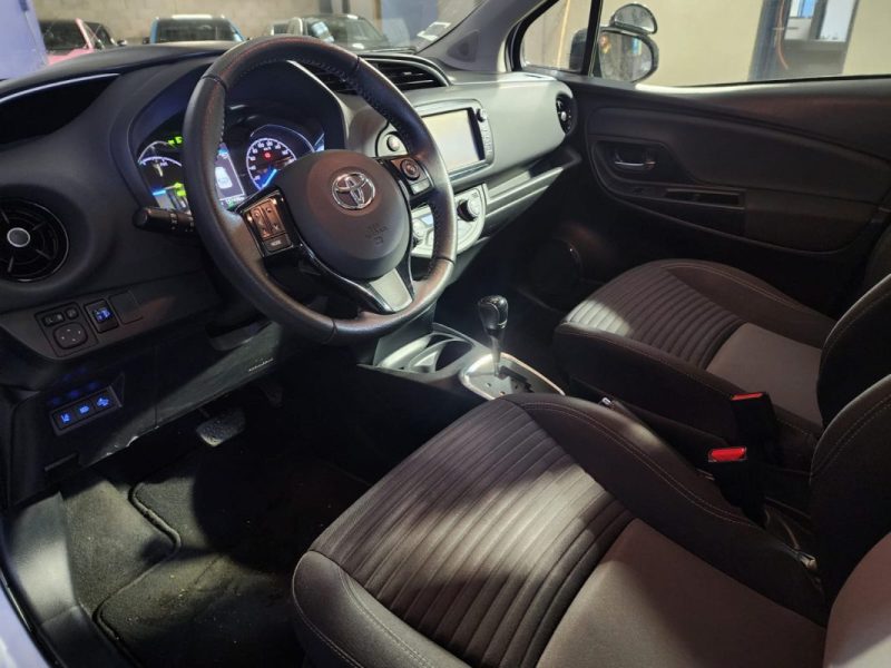 TOYOTA YARIS DYNAMIC 1.5 HYBRID-100cv-BVA-1ER MAIN-ENTRETIEN A JOUR