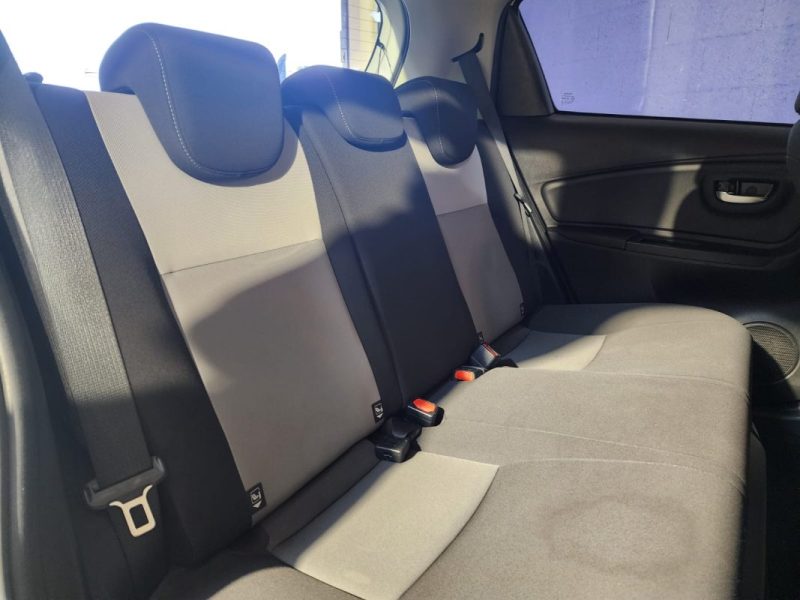 TOYOTA YARIS DYNAMIC 1.5 HYBRID-100cv-BVA-1ER MAIN-ENTRETIEN A JOUR