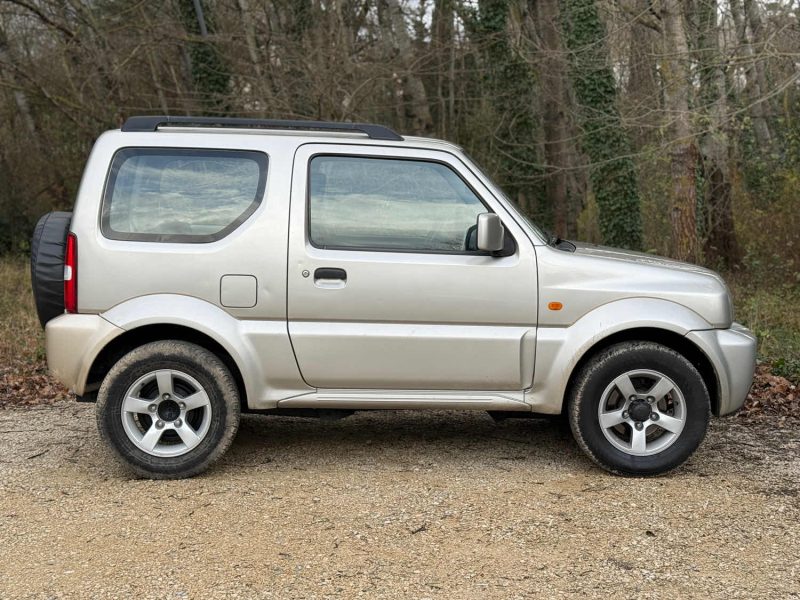 SUZUKI JIMNY 1.3 VVT 85 JLX CLIM  2006