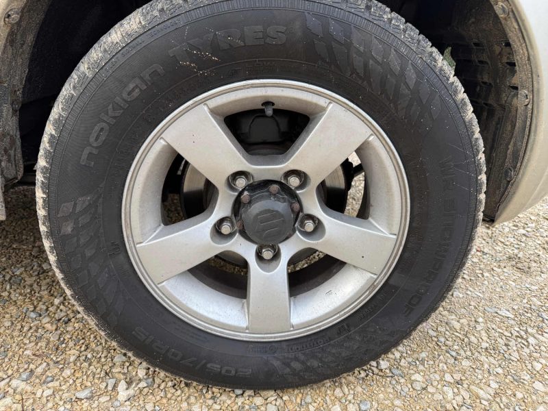 SUZUKI JIMNY 1.3 VVT 85 JLX CLIM  2006