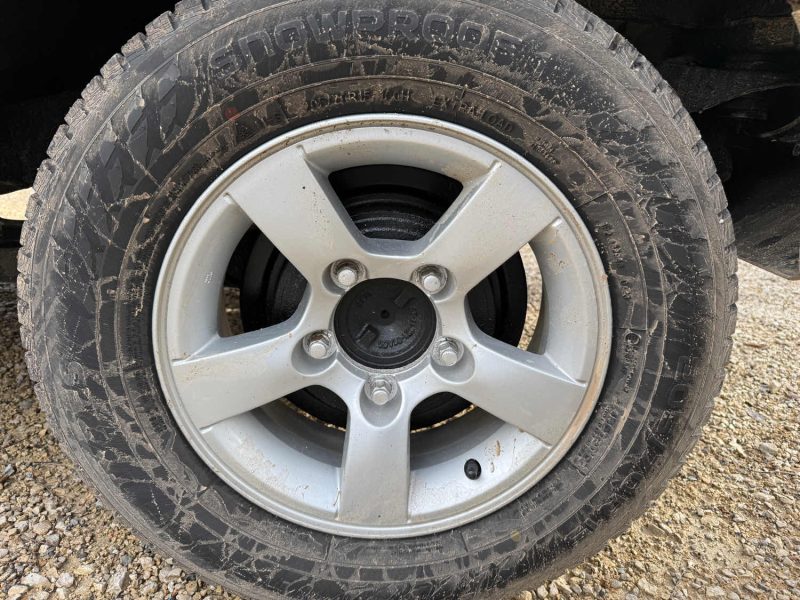 SUZUKI JIMNY 1.3 VVT 85 JLX CLIM  2006