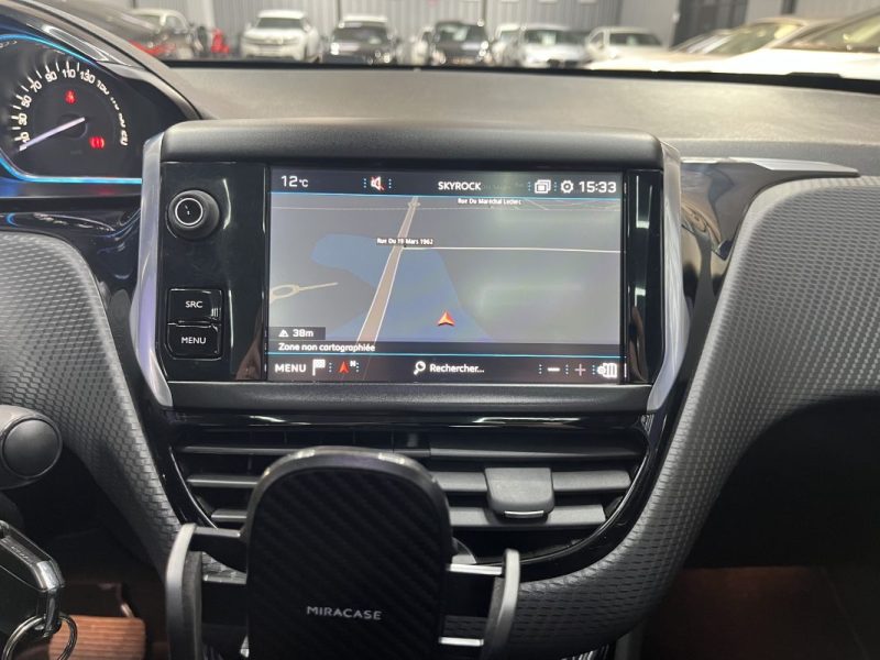 Peugeot 2008 1.2i 110ch Allure S&S EAT6 | 115 000 KM | Boite automatique | Toit panoramique | Radars