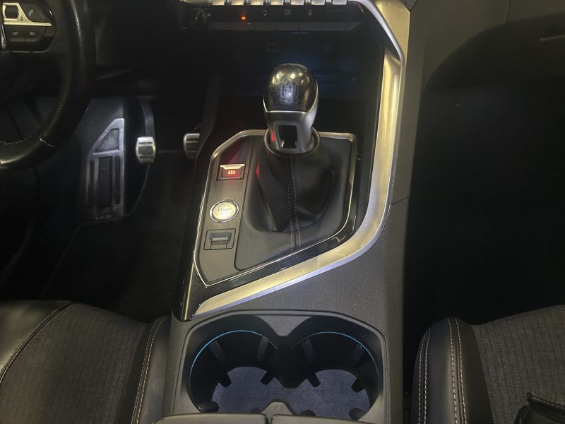 PEUGEOT 3008 1.6 BLUEHDI 120CV *GT LINE*