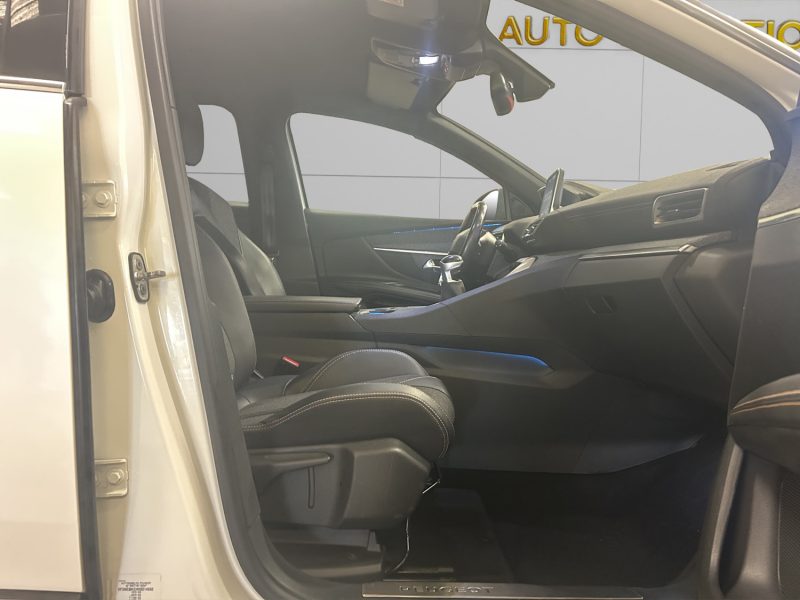 PEUGEOT 3008 1.6 BLUEHDI 120CV *GT LINE*