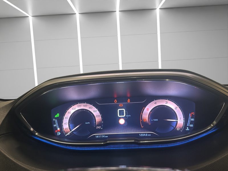 PEUGEOT 3008 1.6 BLUEHDI 120CV *GT LINE*