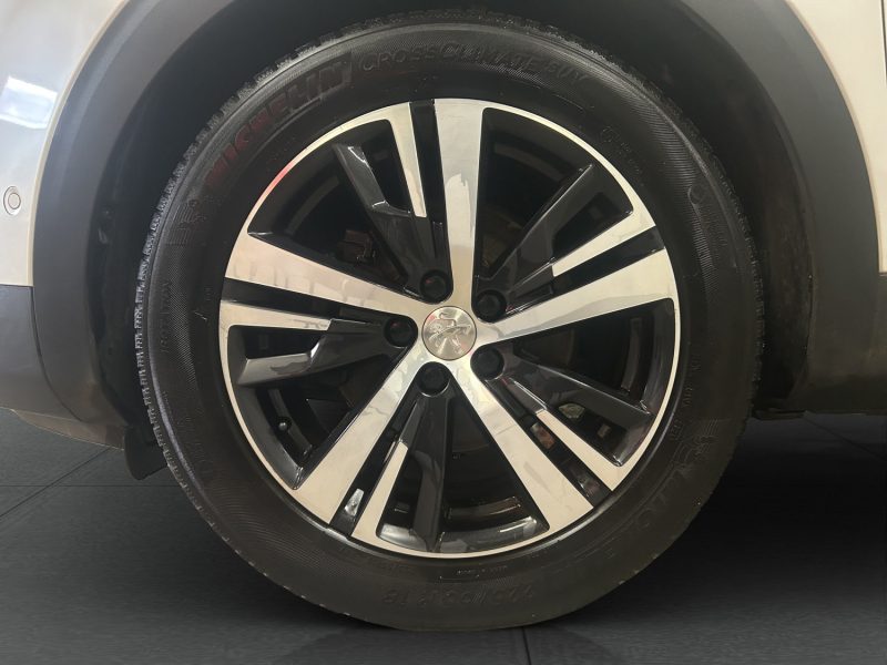 PEUGEOT 3008 1.6 BLUEHDI 120CV *GT LINE*