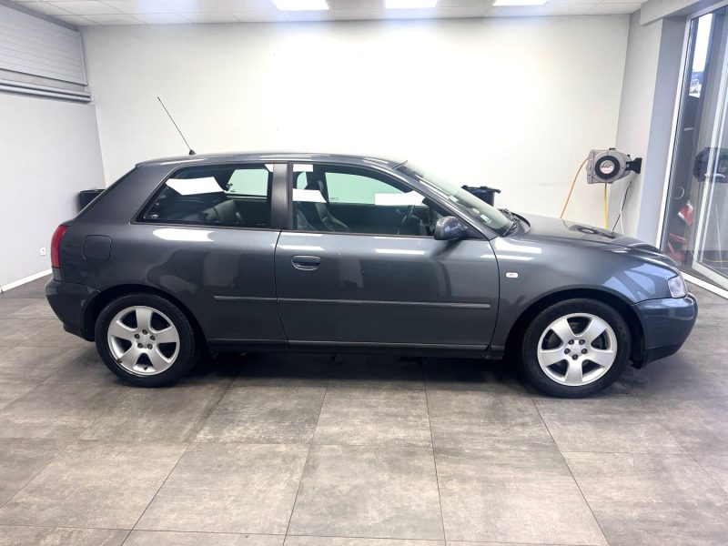 AUDI A3 1.9 TDI AMBIENTE 130 CV  2001