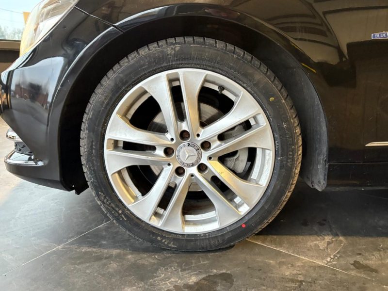 🔹 Mercedes-Benz Classe C 200 – 2.2 CDI – 136 chevaux - Elégance - Sièges chauffants - Cuir 