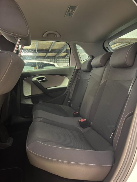 MAGNIFIQUE VOLKSWAGEN POLO CUP 1.2 TSI 60CH (1ERE MAIN ÉCRAN MULTIMÉDIA, BLUETOOTH)⭐️⭐️⭐️⭐️⭐️