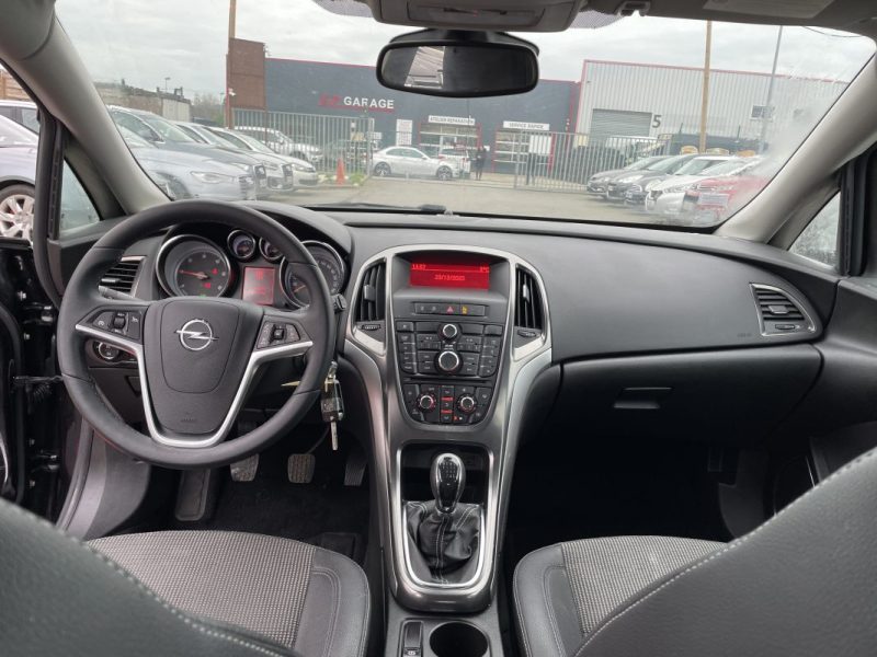 OPEL ASTRA 1.7 CDTI 110 ENJOY 2010