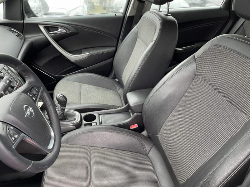 OPEL ASTRA 1.7 CDTI 110 ENJOY 2010