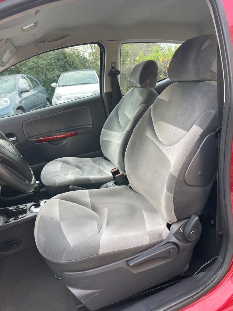 CITROEN C2 1.4I EXCLUSIVE SENSODRIVE  2004