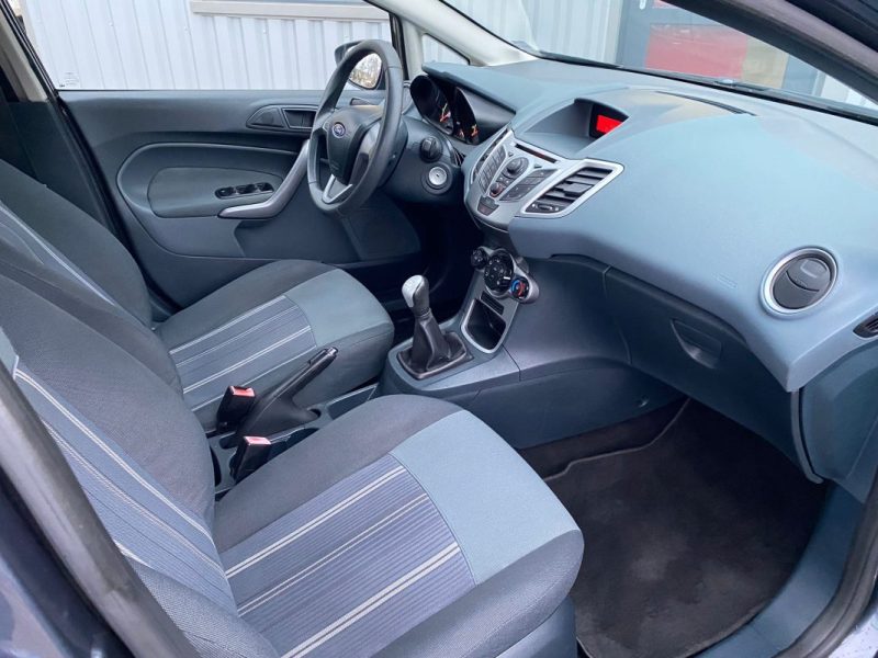 FORD FIESTA 1.25 PACK TREND 82 CV ( 5 portes ) 