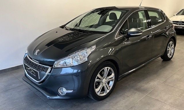 PEUGEOT 208 I (CA_, CC_) 1.6 VTI 120CH BVM5 ALLURE 0001