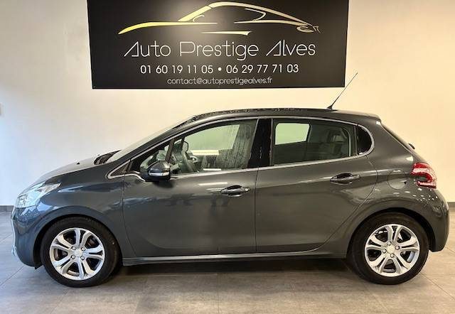 PEUGEOT 208 I (CA_, CC_) 1.6 VTI 120CH BVM5 ALLURE 0001