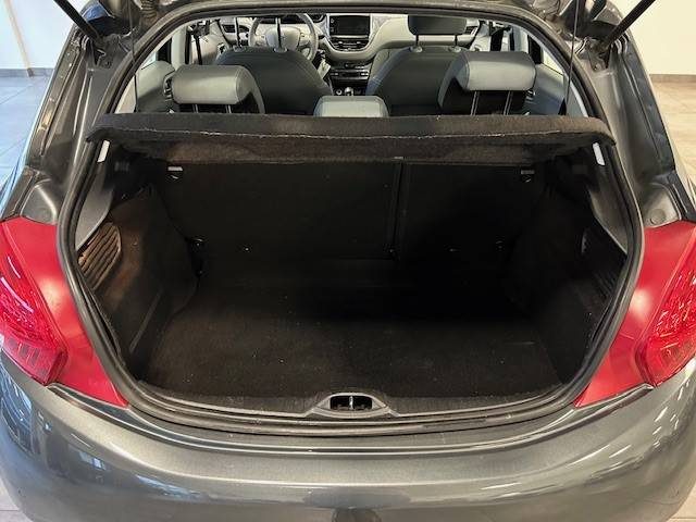 PEUGEOT 208 I (CA_, CC_) 1.6 VTI 120CH BVM5 ALLURE 0001