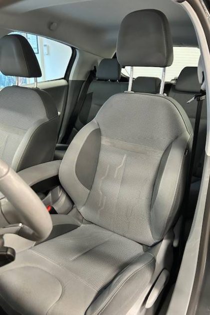 PEUGEOT 208 I (CA_, CC_) 1.6 VTI 120CH BVM5 ALLURE 0001