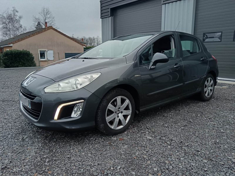 PEUGEOT 308 1.6 HDI 92 CV ACTIVE / Bluetooth / Distribution Neuve