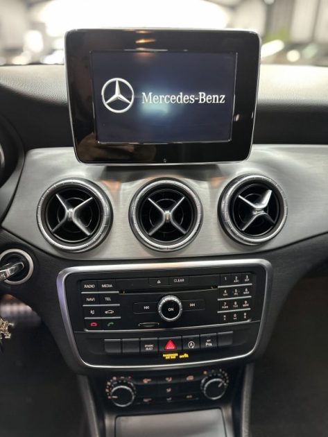 Mercedes CLA 200d Business 7G-DCT | 71 000 KM | Toit ouvrant | jantes noir
