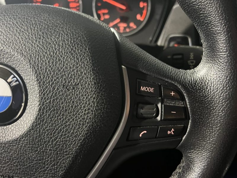 B.M.W. SERIE 1  BVA - URBAN CHIC - CUIR - GPS  SUIVI FACTURES - 195000KM - 