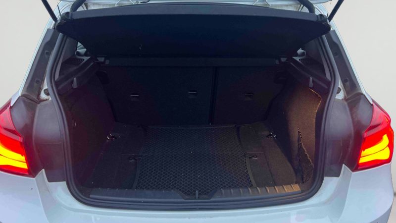 B.M.W. SERIE 1 116D 116CH URBANCHIC 5P 2019