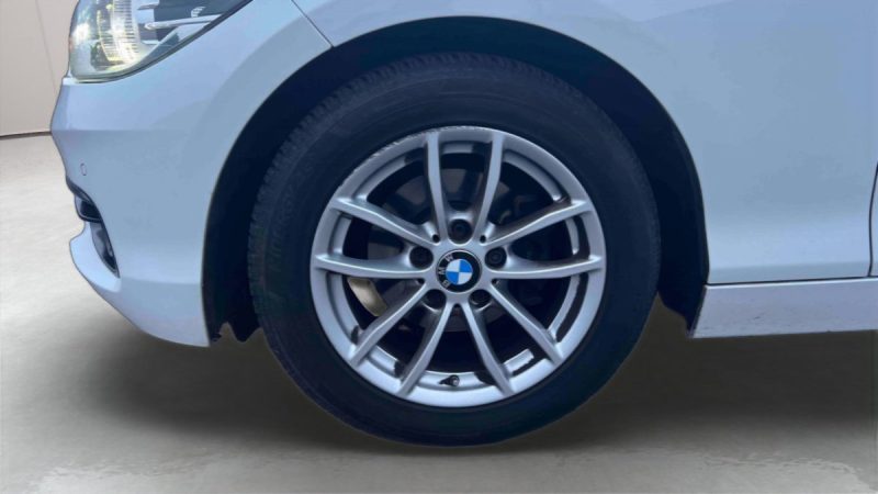 B.M.W. SERIE 1 116D 116CH URBANCHIC 5P 2019