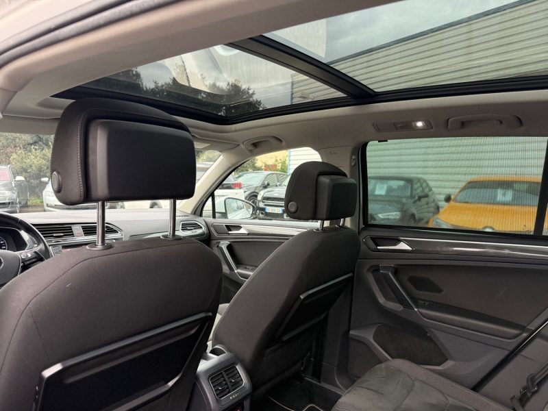 VOLKSWAGEN TIGUAN II 2.0 TDI 150 CARAT R LINE  155MKM