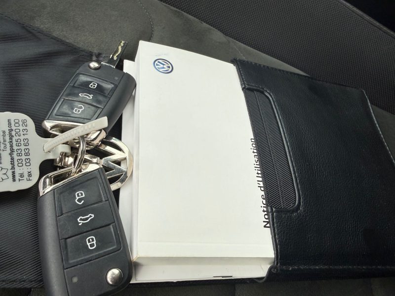 VOLKSWAGEN TIGUAN II 2.0 TDI 150 CARAT R LINE  155MKM