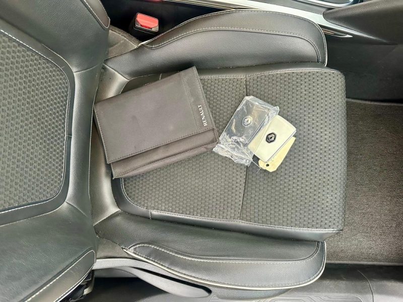 RENAULT MEGANE IV 1.5 BLUE DCI 115 BOSE EDITION EDC 