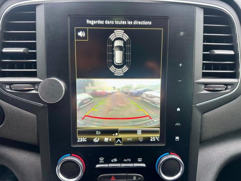 RENAULT MEGANE IV 1.5 BLUE DCI 115 BOSE EDITION EDC 