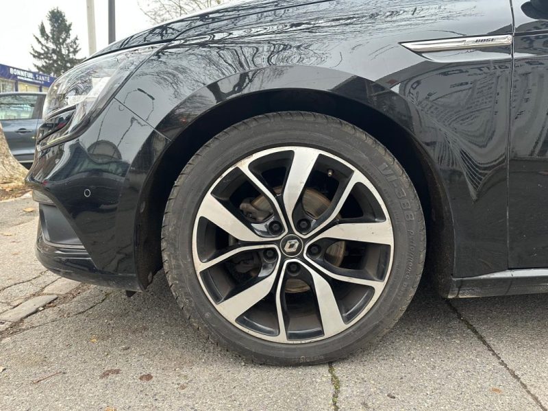 RENAULT MEGANE IV 1.5 BLUE DCI 115 BOSE EDITION EDC 