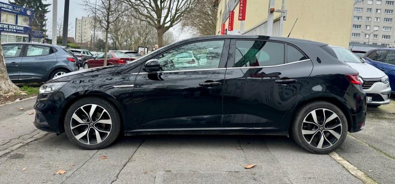 RENAULT MEGANE IV 1.5 BLUE DCI 115 BOSE EDITION EDC 