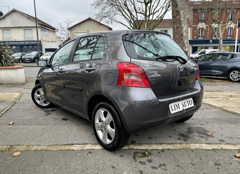 TOYOTA YARIS 1.4 D-4D 90 SOL *1ÈRE MAIN* 