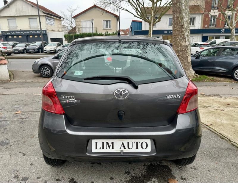 TOYOTA YARIS 1.4 D-4D 90 SOL *1ÈRE MAIN* 