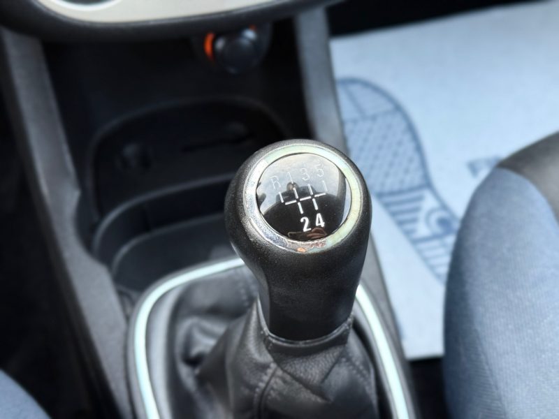 OPEL CORSA 1.4 Twinport 90ch ENJOY – Clim – Jantes Alu – Révisée & Garantie