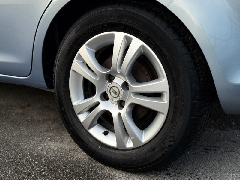 OPEL CORSA 1.4 Twinport 90ch ENJOY – Clim – Jantes Alu – Révisée & Garantie